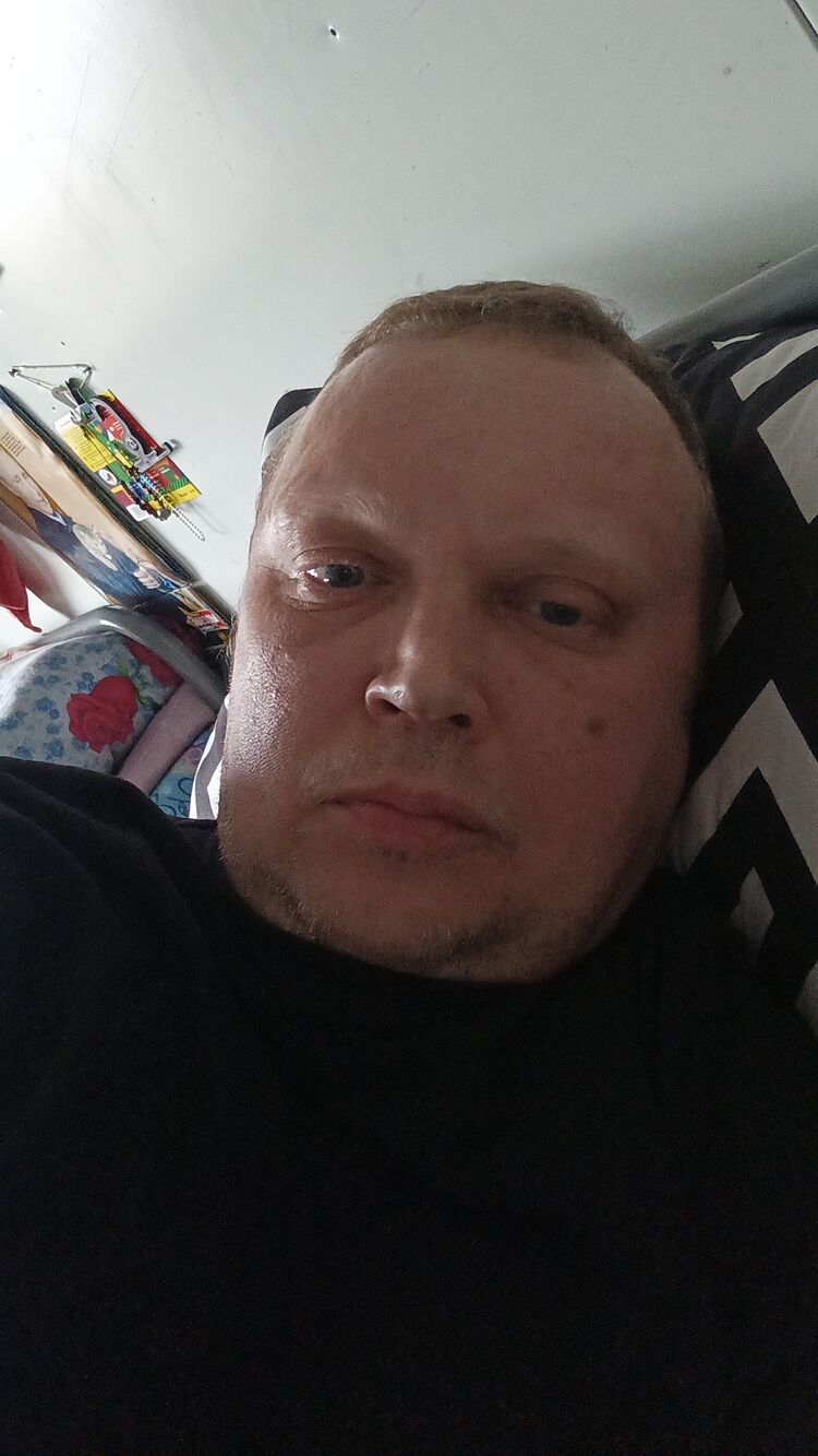  42329176  , 46 ,    