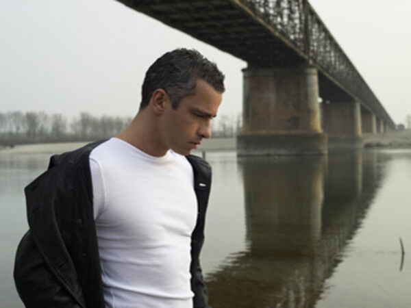  10325026  David, 39 ,    