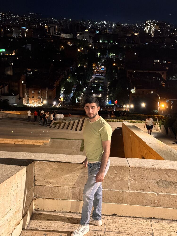  45793686  , 34 ,    