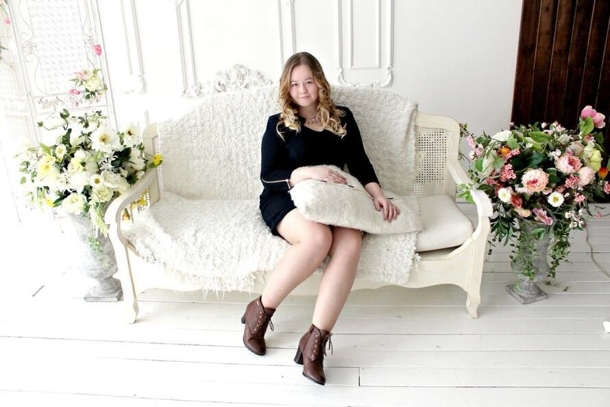  9795666  Yulia, 30 ,    