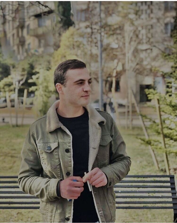  26185286  Jimi, 29 ,    