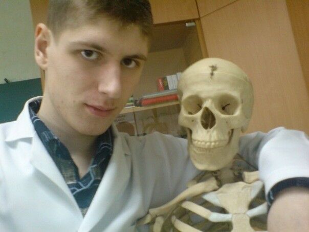  -,   Anton, 33 ,     , c 
