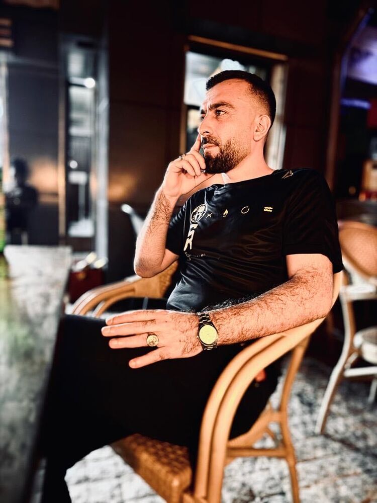 ���������� Lambeth, ���� ������� Yasin, 34 ����, ������������ ��� ������, ����� � ���������