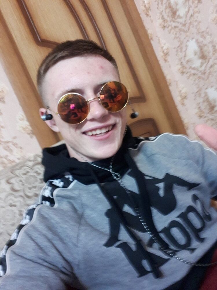  18530746  , 25 ,    