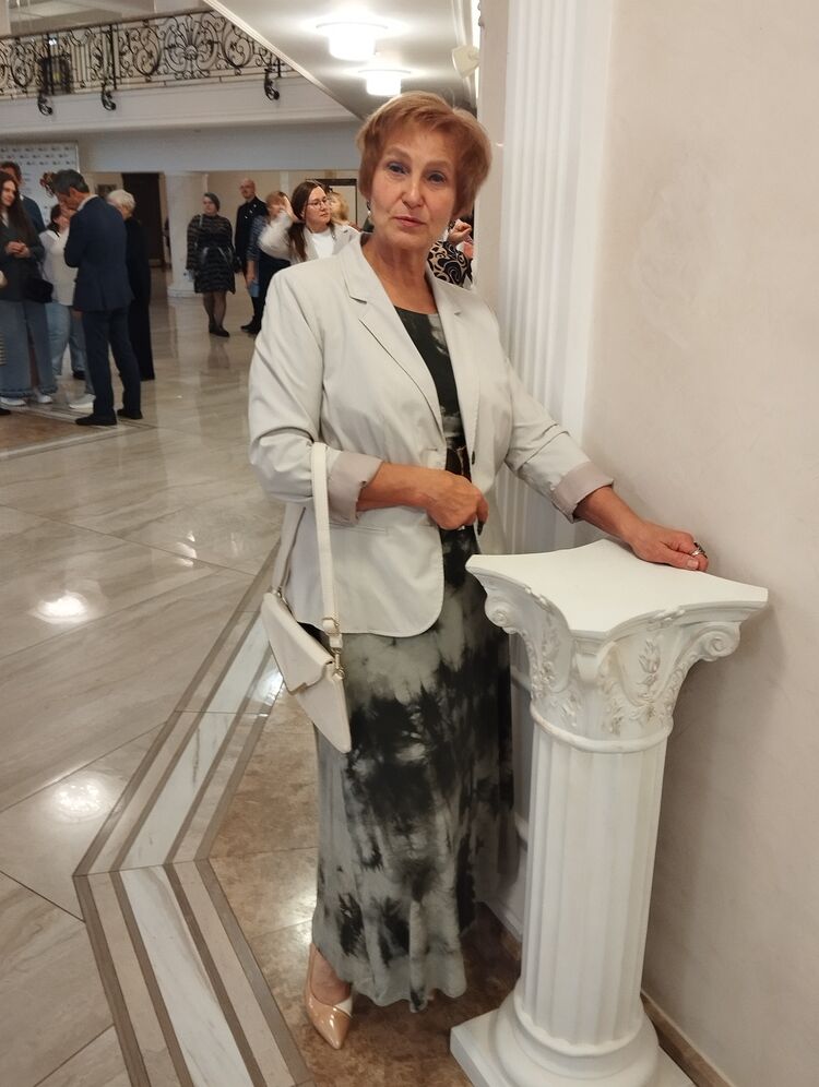 ���� 48528436 ������� �����, 65 ���, ���� ���������� � �������