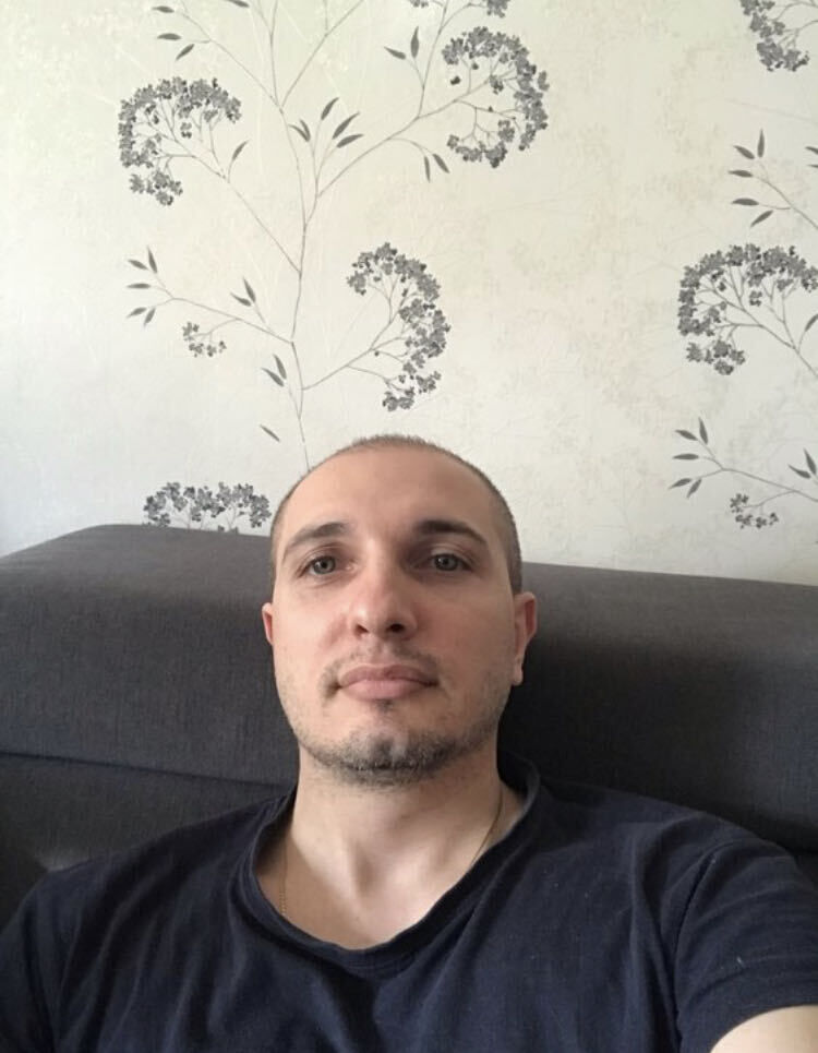  ,   Alex, 39 ,   ,   