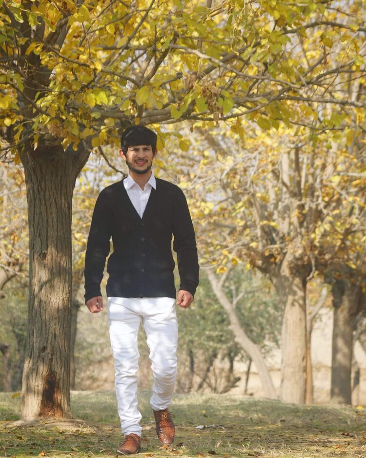  33066226  Sayed Zadah, 23 ,    