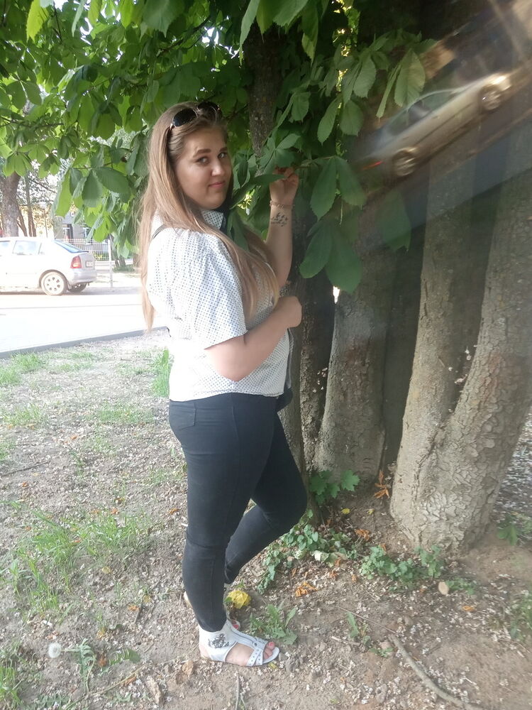  ,   Kristina, 26 ,  