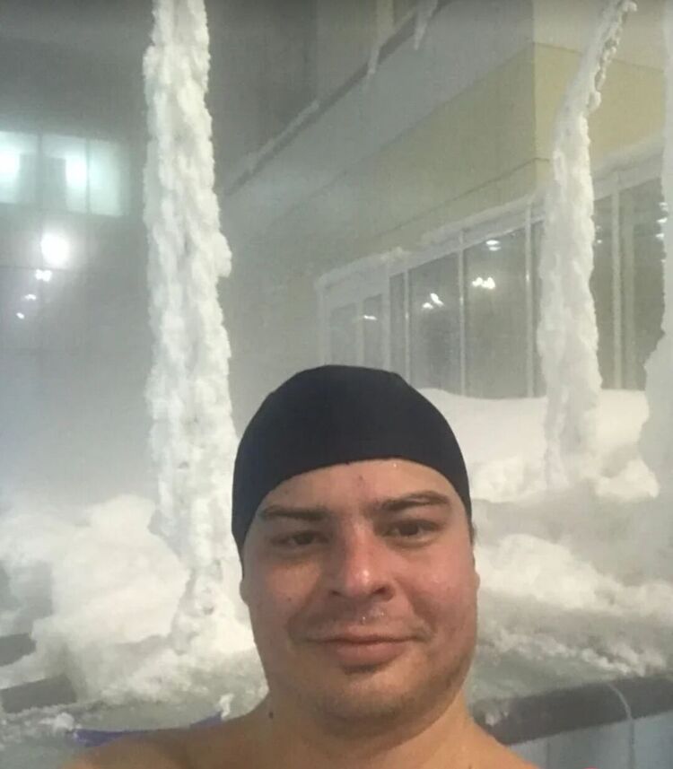  30447156  , 37 ,    --