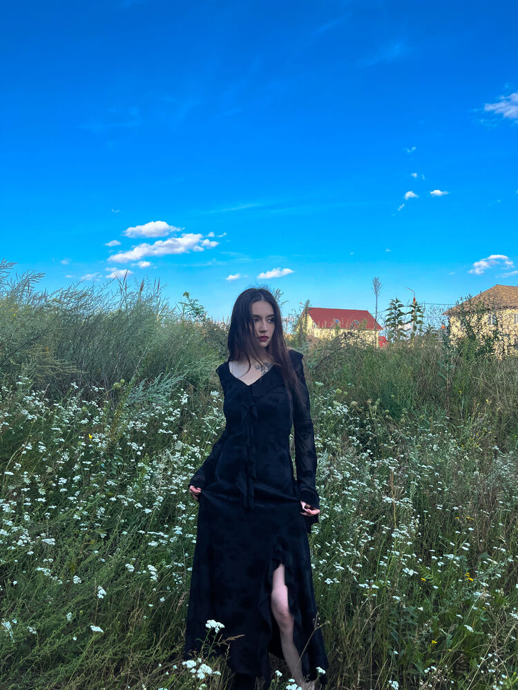  ,   , 25 ,   