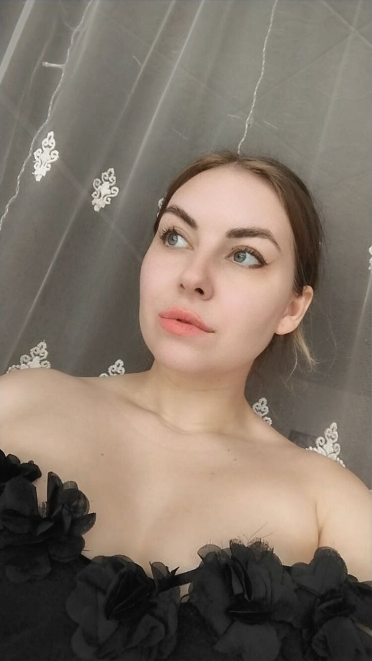  50629236  Lyubov, 27 ,    