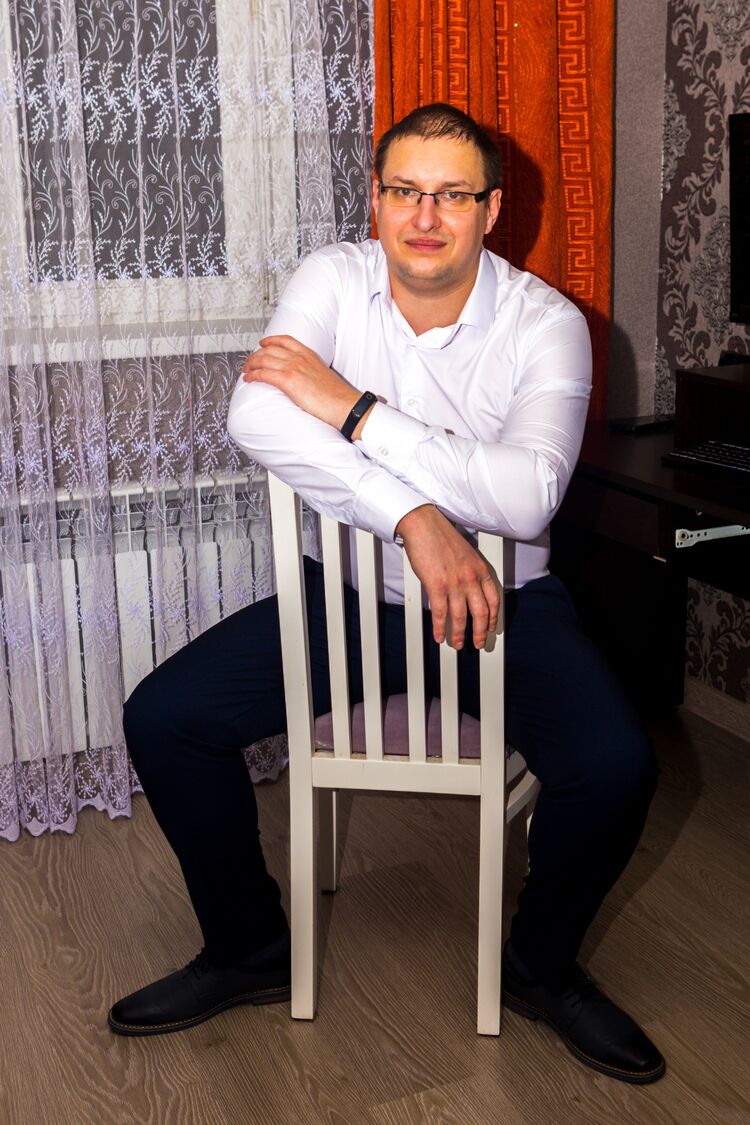  ,   Alexander, 33 ,     , c 