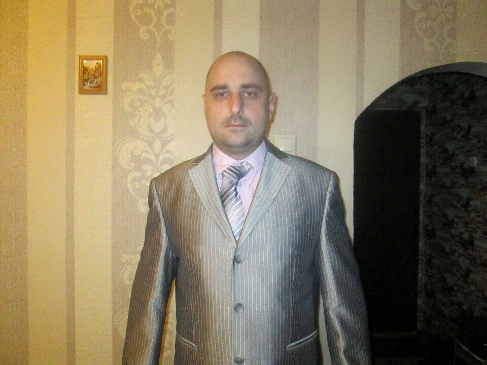 28280566  , 43 ,    