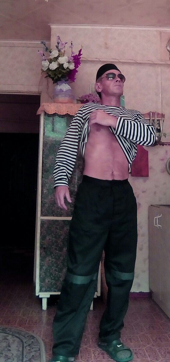  ,   Andranik, 60 ,   