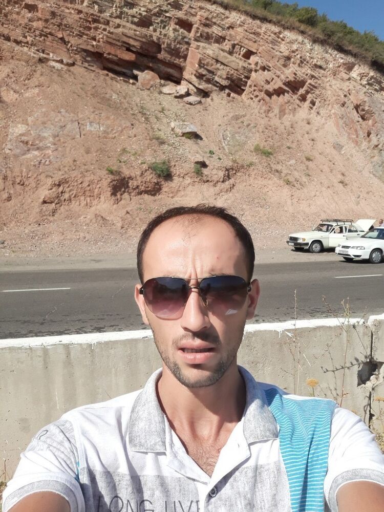  ,   Sirojidin, 32 ,   