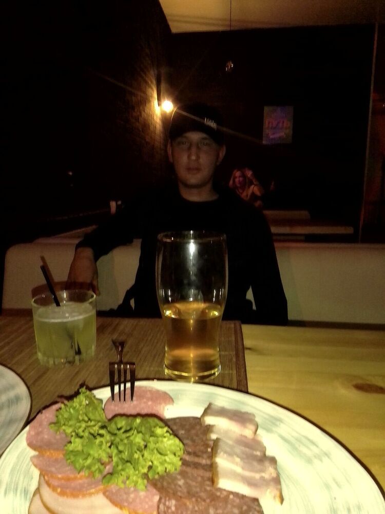  24085556  Sergei, 42 ,    --