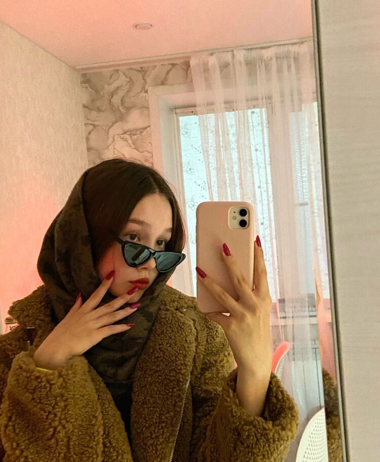  ,   , 27 ,   ,   