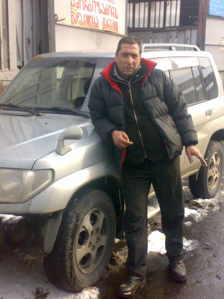  ,   Andrik, 61 ,   