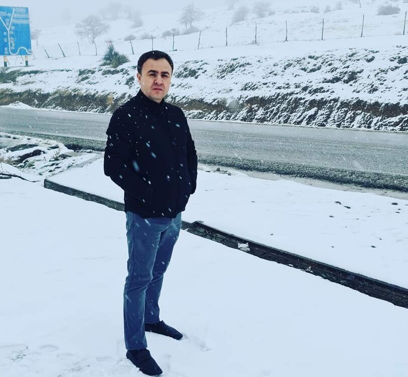  31460246  Akbar, 35 ,    