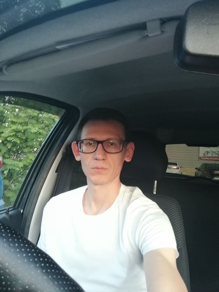  35833966  , 37 ,     