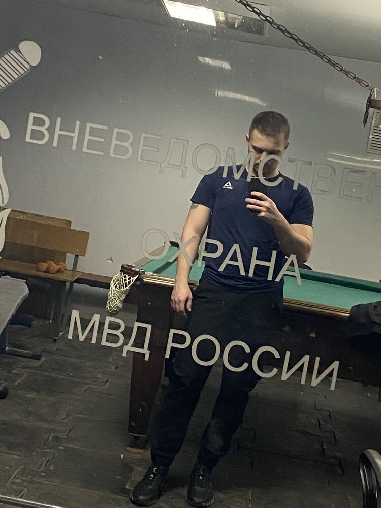  32325826  , 27 ,    