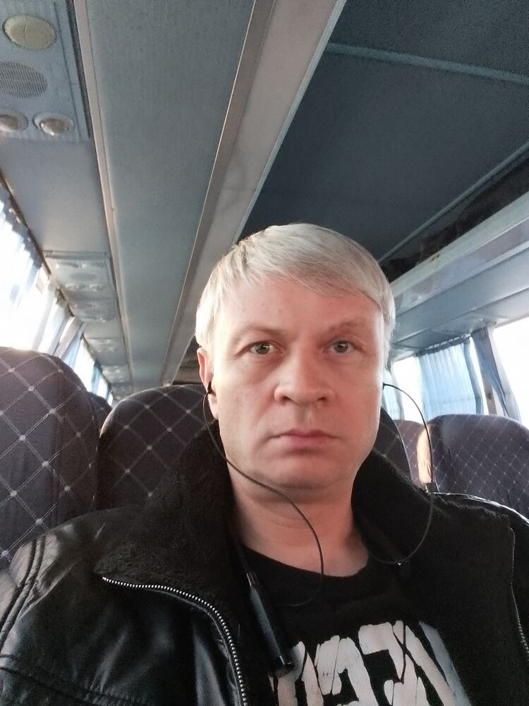  52669026  Mikhail, 43 ,    