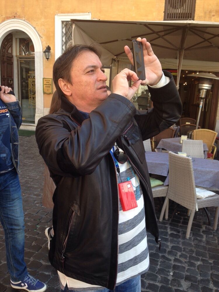  ,   Aleksandr, 60 ,   ,   , c 
