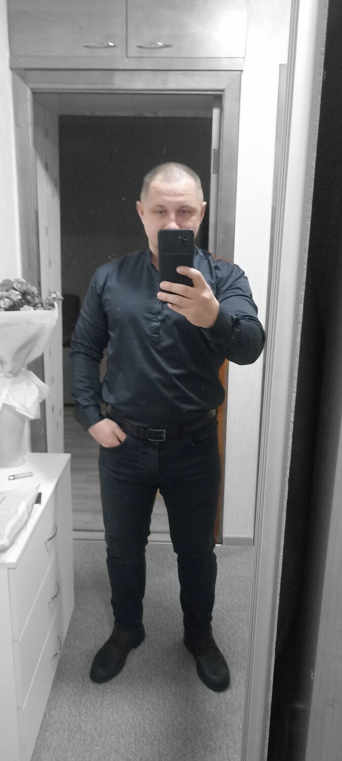  53823956  , 35 ,    