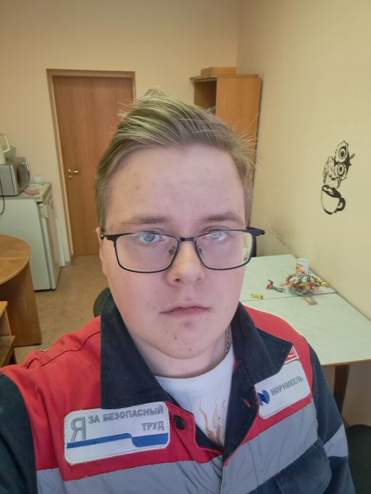  41618486  , 22 ,    