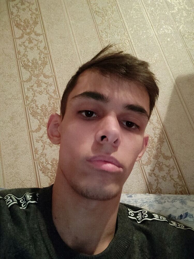  21078486  , 24 ,    