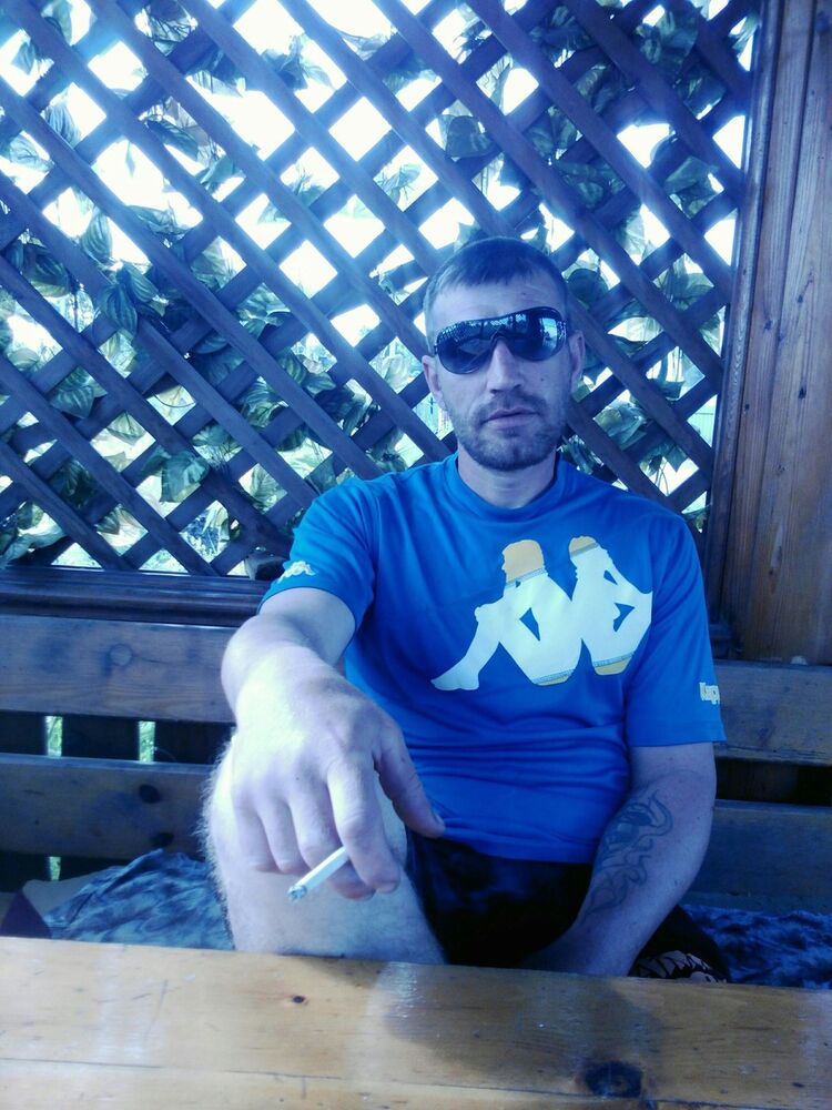  8671066  Aleks, 45 ,    --