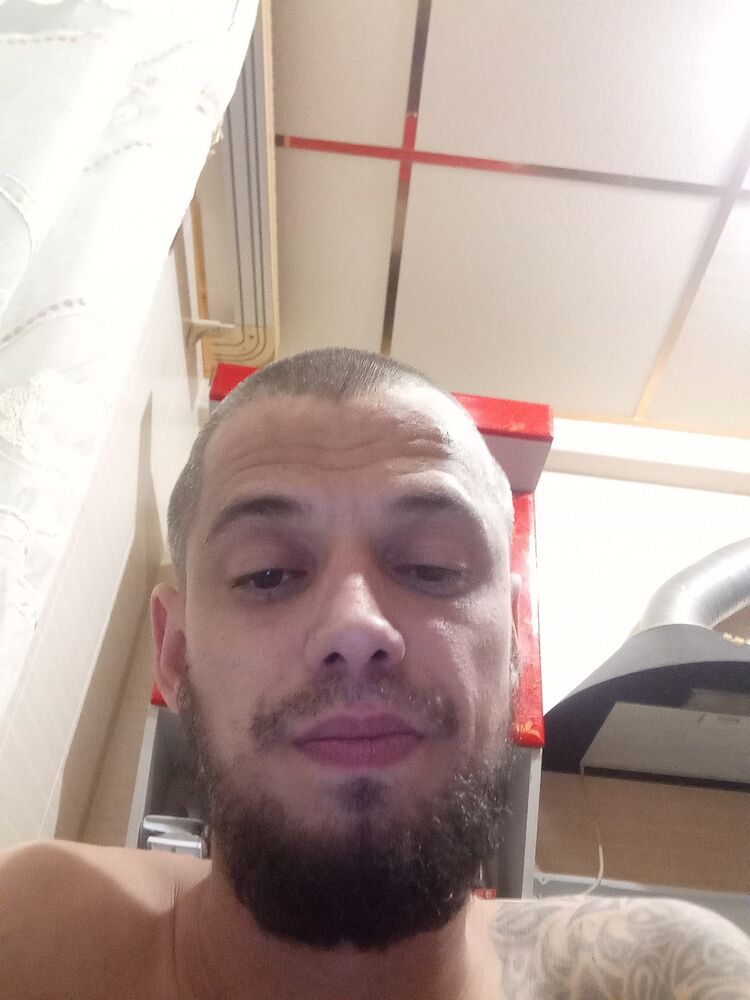  46348986  , 33 ,    
