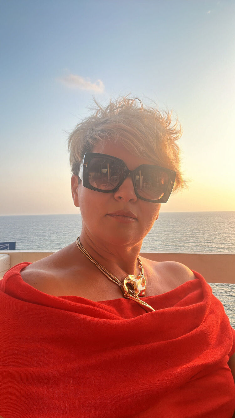 44624756  Natalia, 50 ,    Nicosia