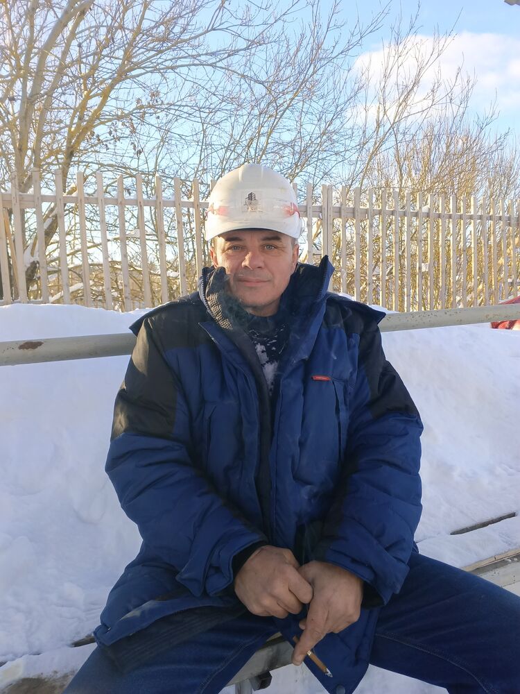  41355166  Andrey, 48 ,    
