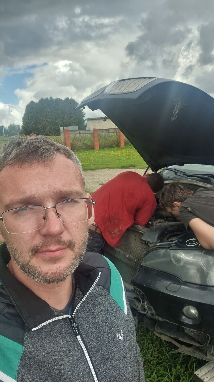  42981156  , 41 ,    