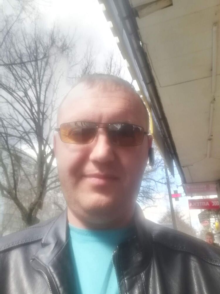  35231486  , 42 ,    