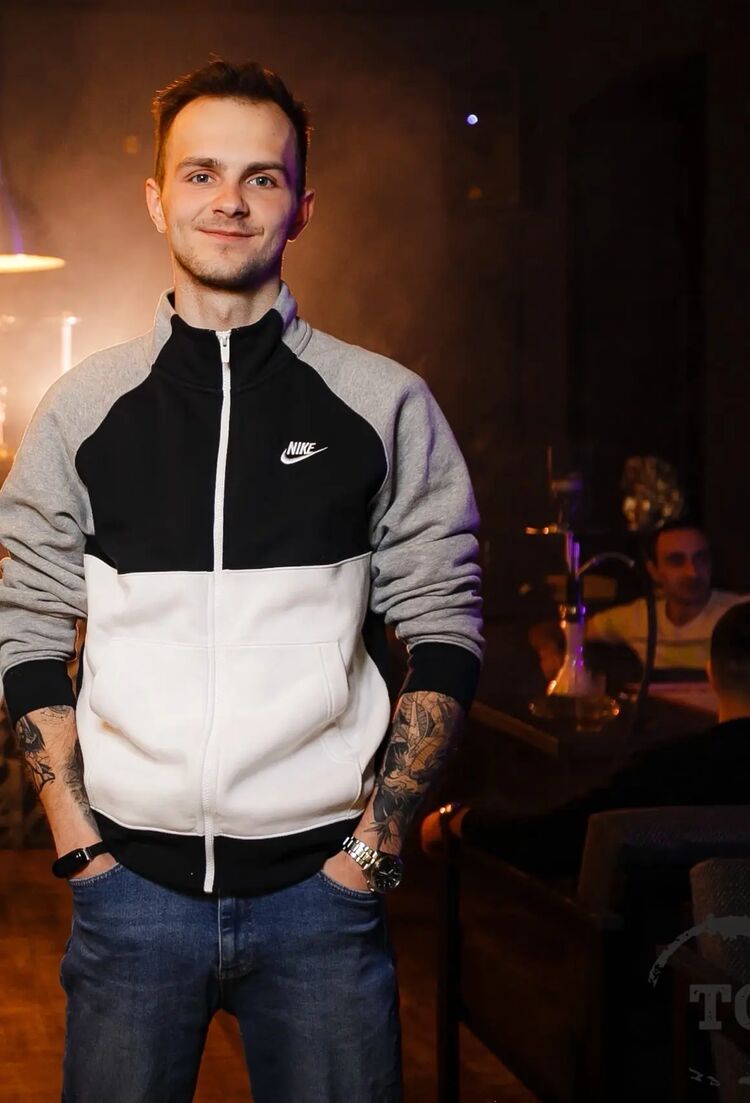  ,   Kirill, 25 ,   ,   