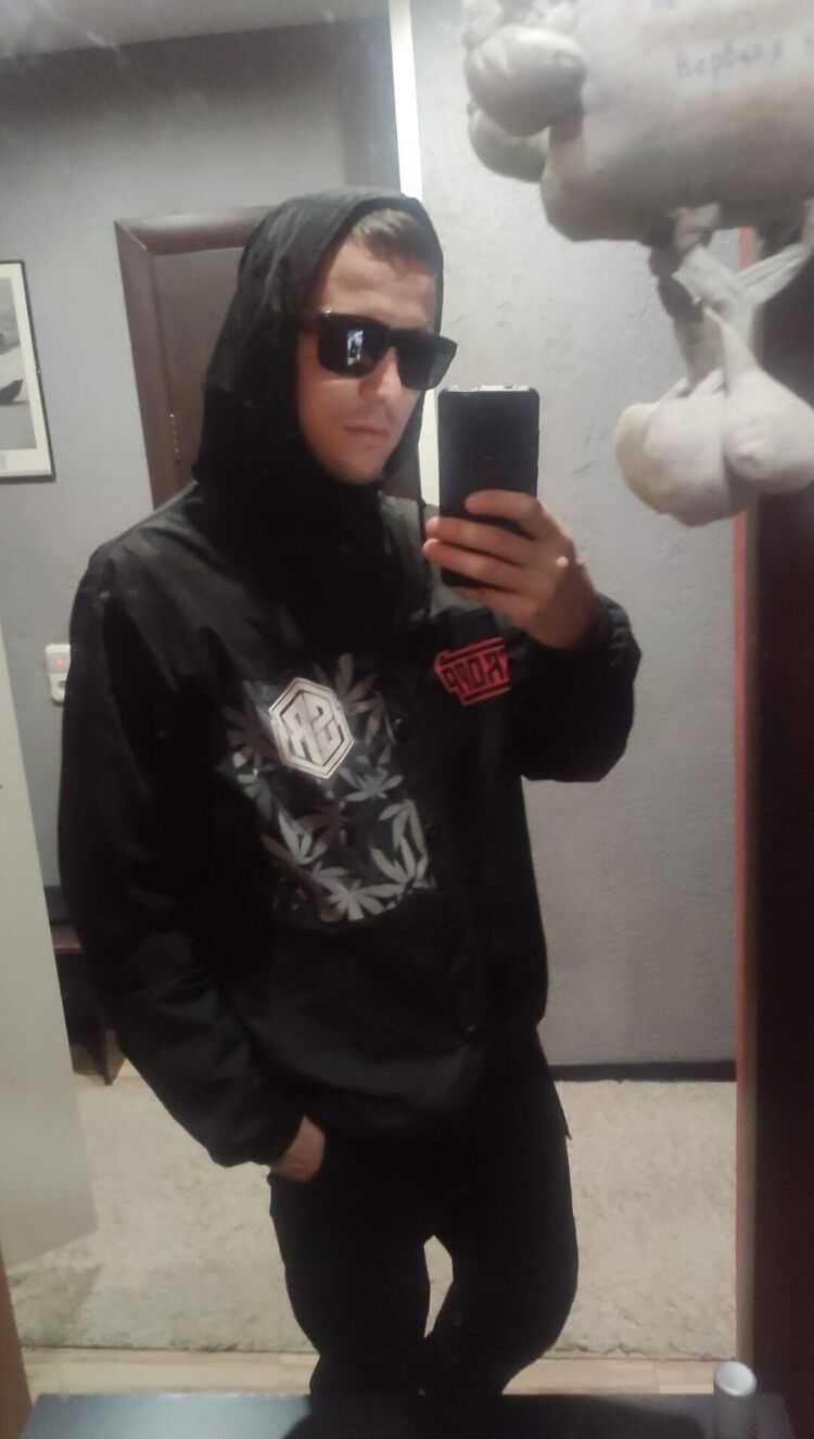  43864986  , 34 ,    