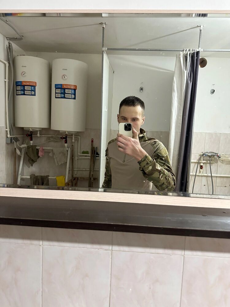  46316986  , 20 ,    