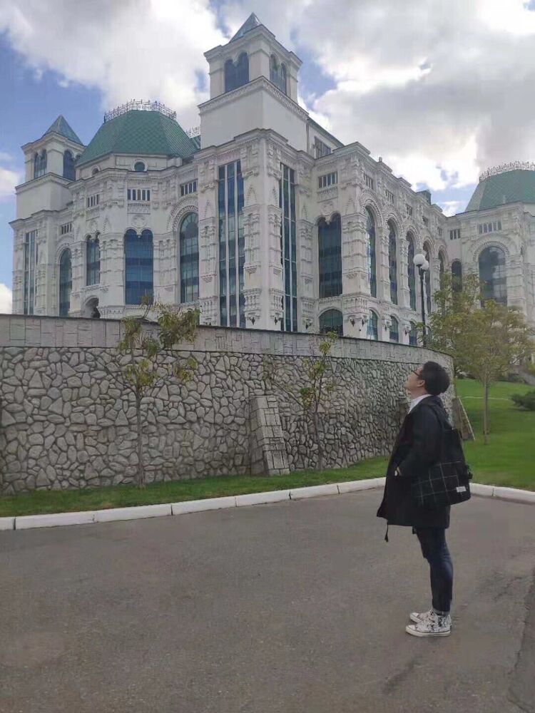  ,   Zhao, 25 ,   ,   