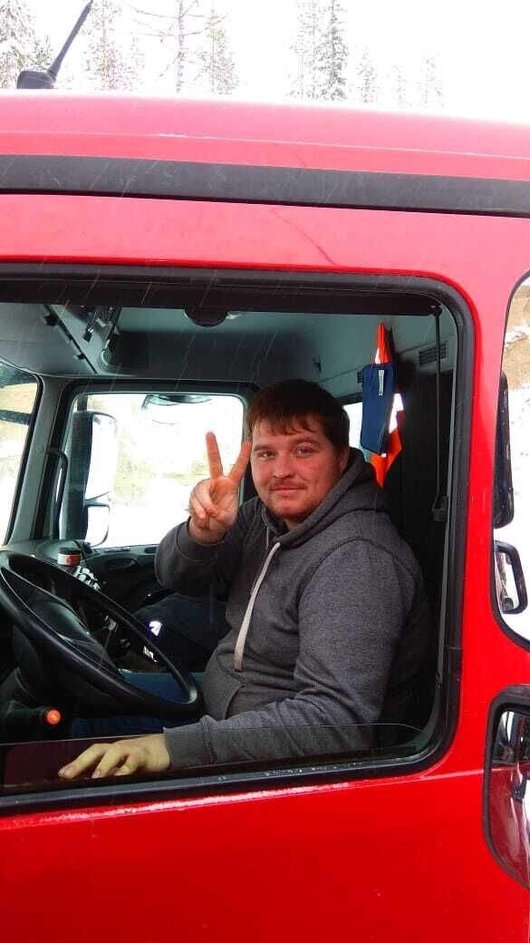  31998486  Dmitry, 34 ,    