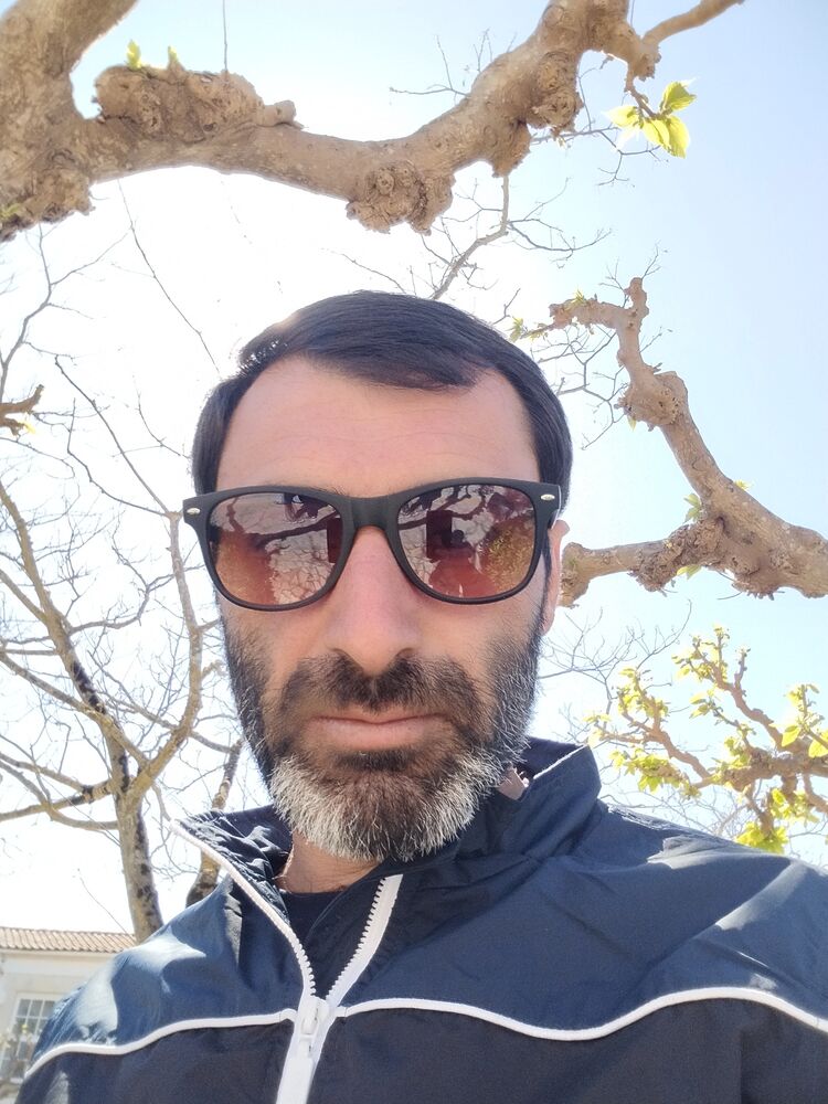  ,   Gevorg, 42 ,   ,   