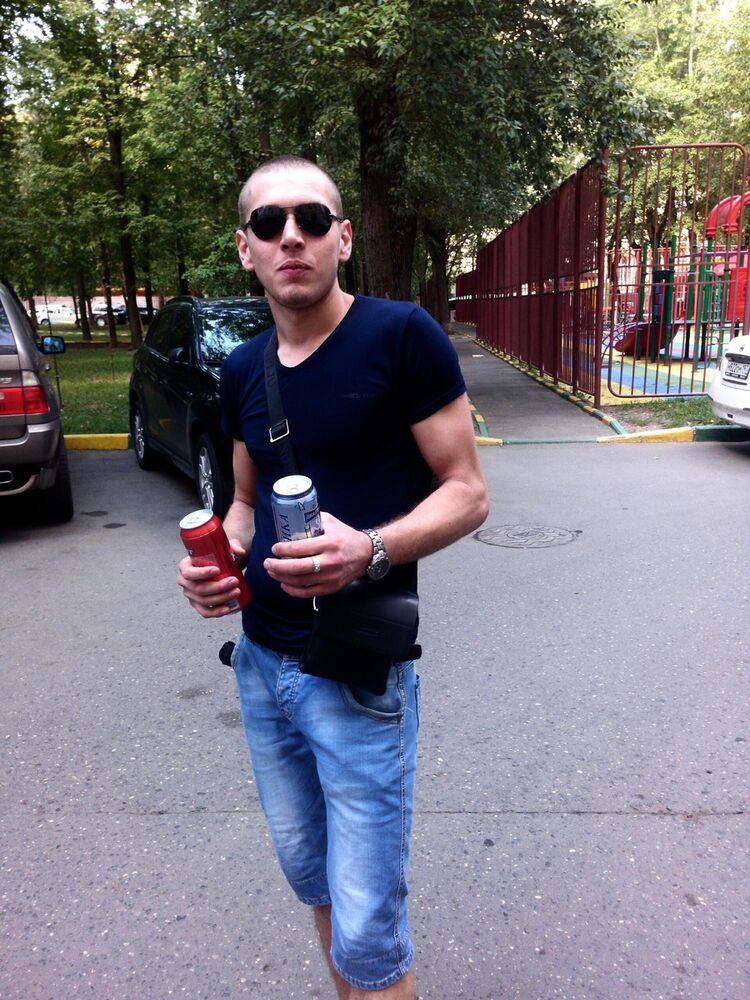  ,   Chetrosu, 33 ,  