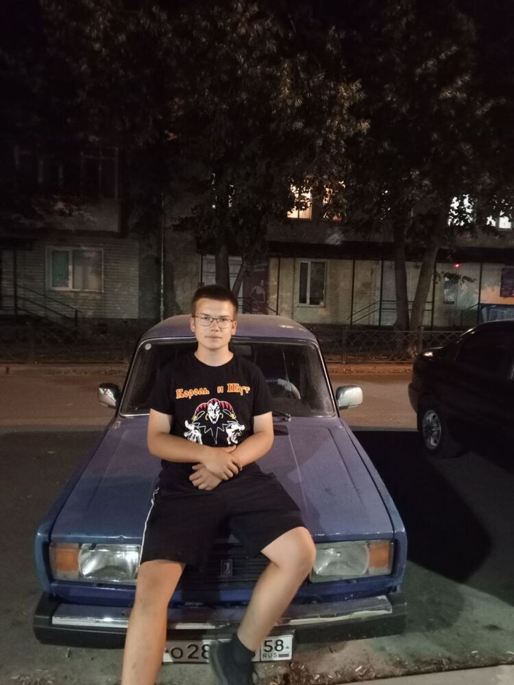  46895506  , 20 ,    
