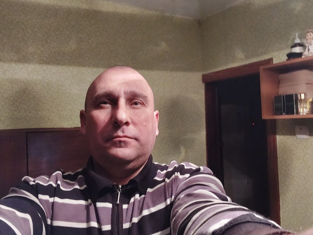  32927786  Amadey, 52 ,    