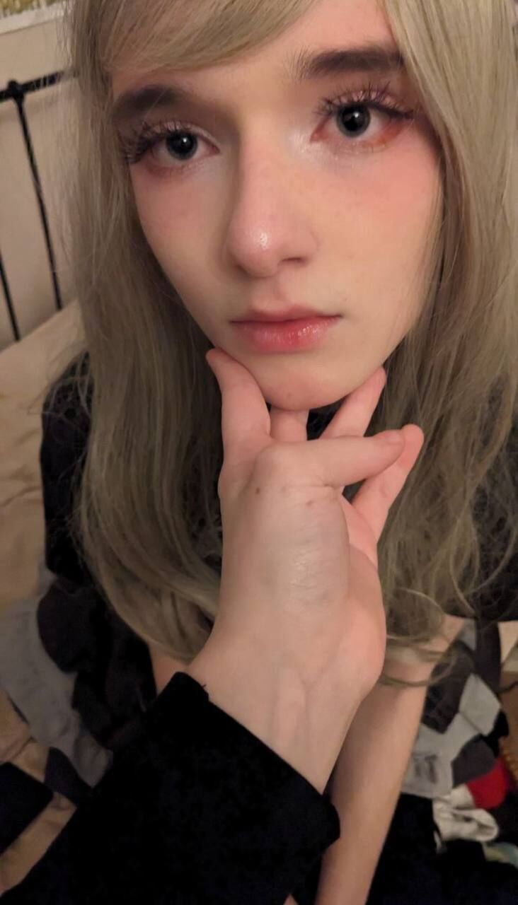  53302986  Femboysy, 18 ,    