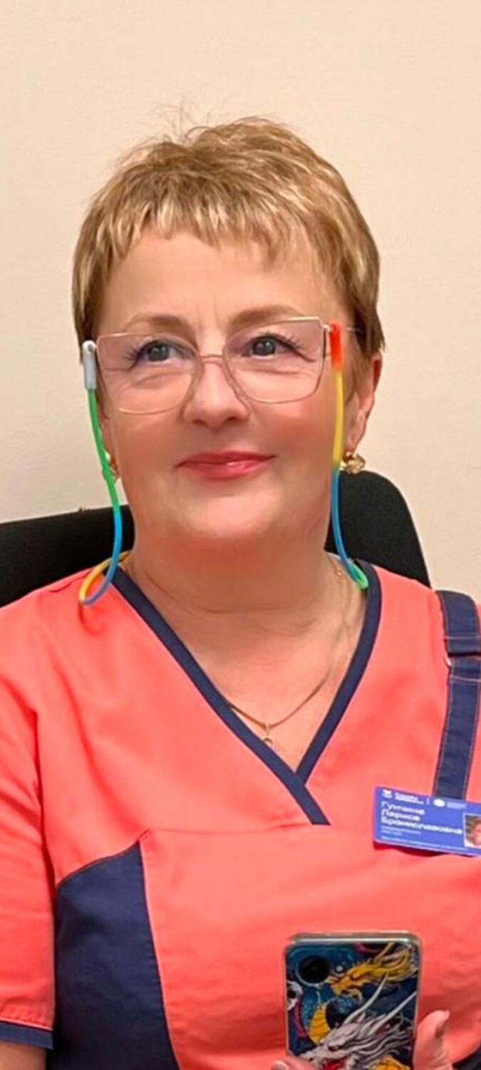  52010356  Larisa, 64 ,    -