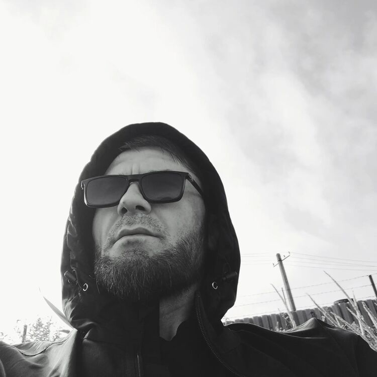  54426136  Maga, 34 ,    