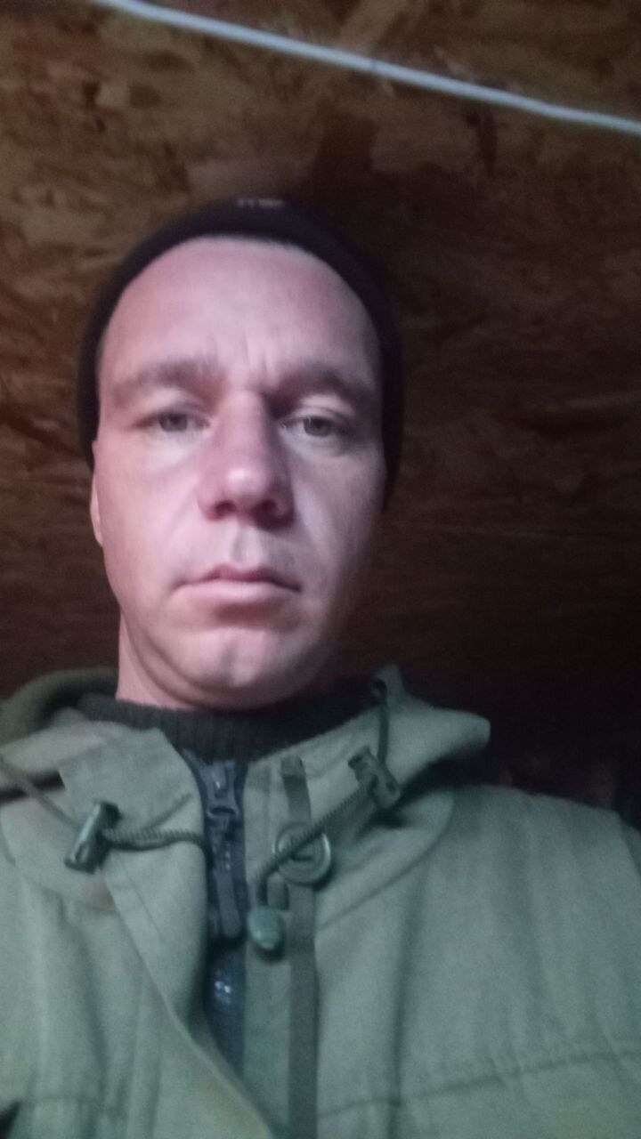  41025686  , 28 ,    