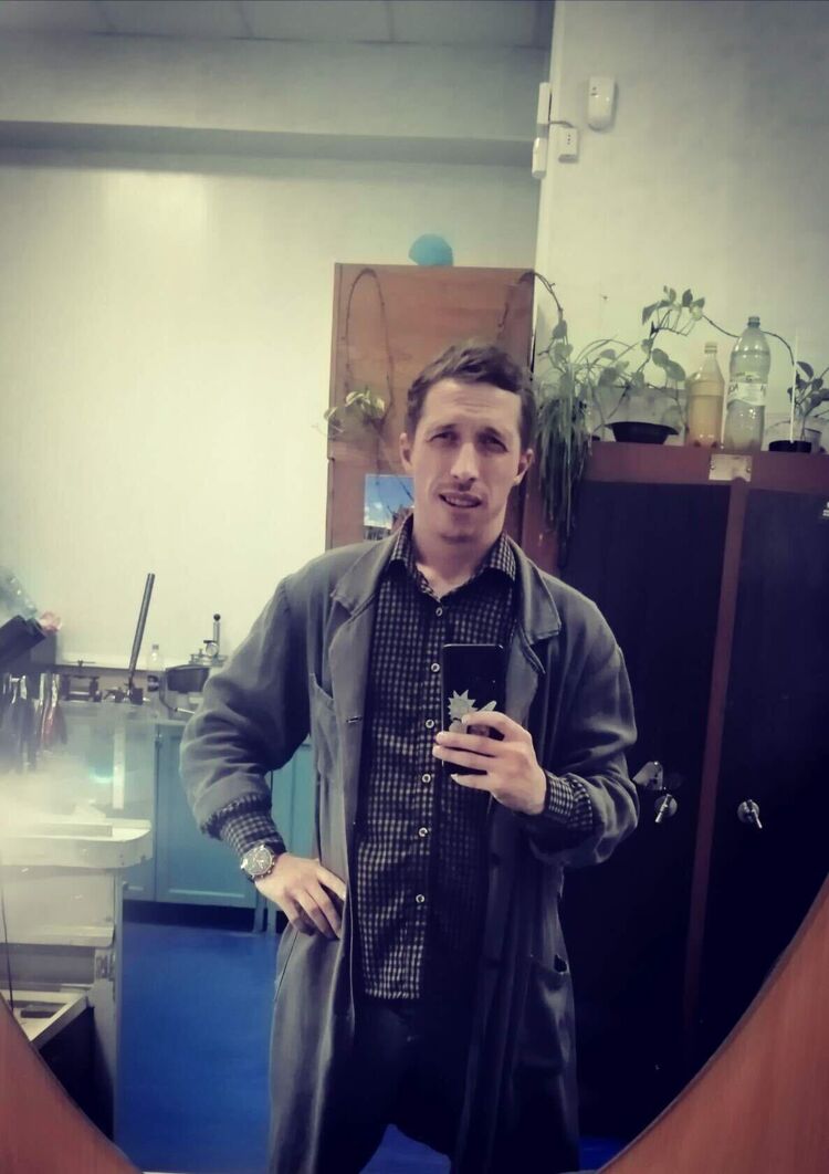  32412496  , 36 ,    